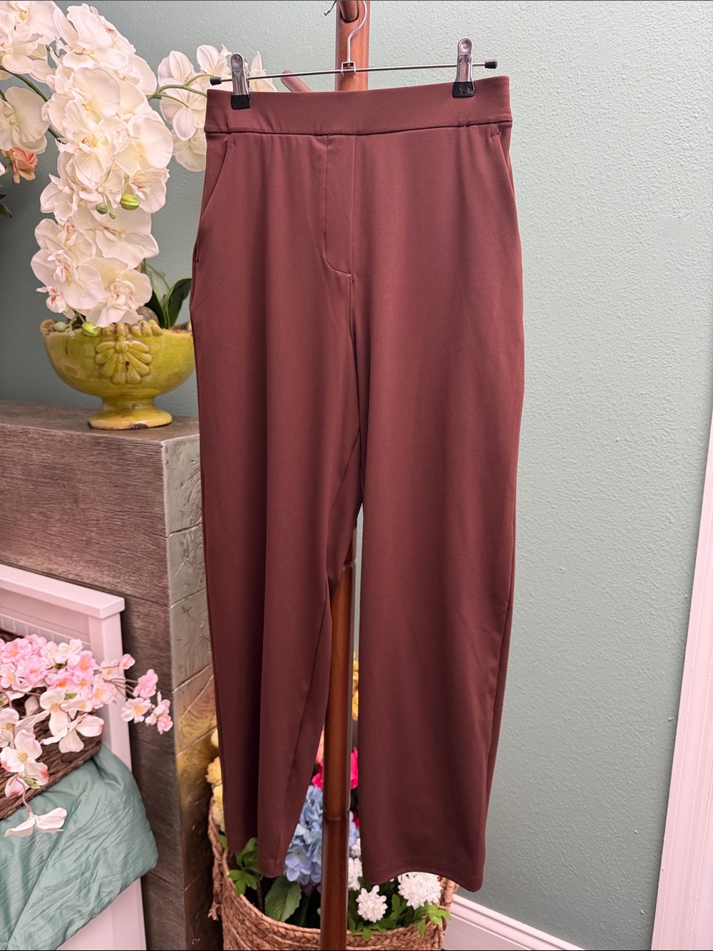 LULULEMON Daydrift High-Rise Tapered Trouser- Regular length
